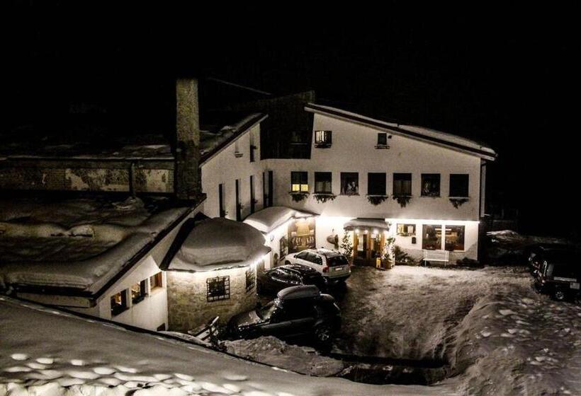 ホテル La Caminatha