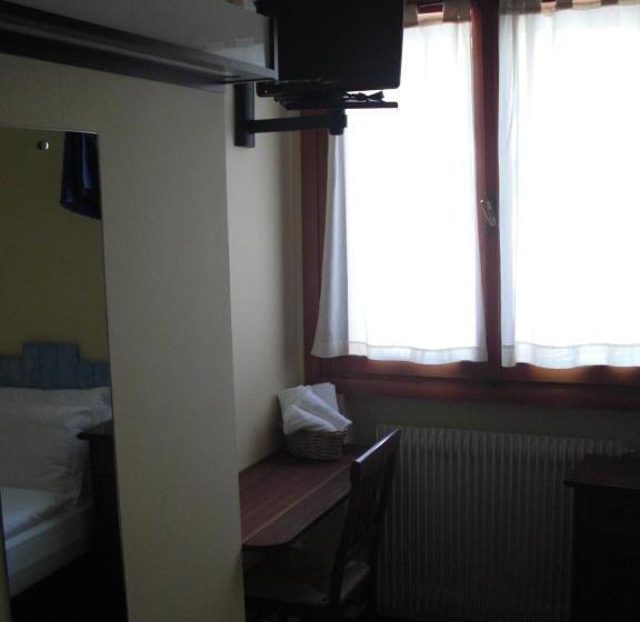 ホテル La Caminatha