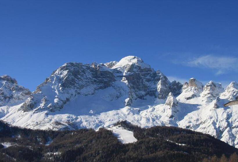 ホテル La Caminatha