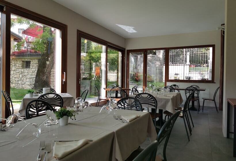 فندق Albergo La Torre