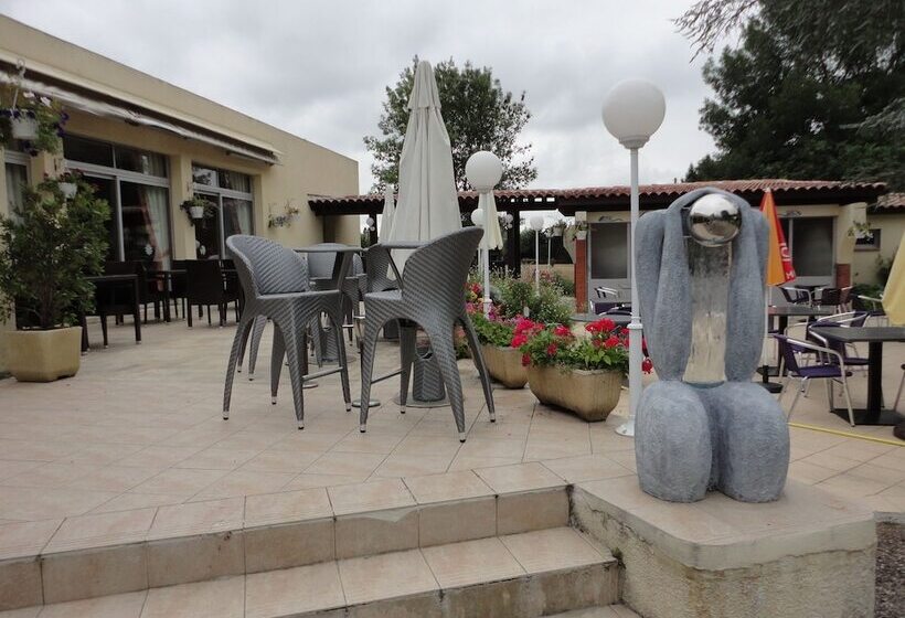 호텔 Logis Hôtel & Restaurant Le Fleurance