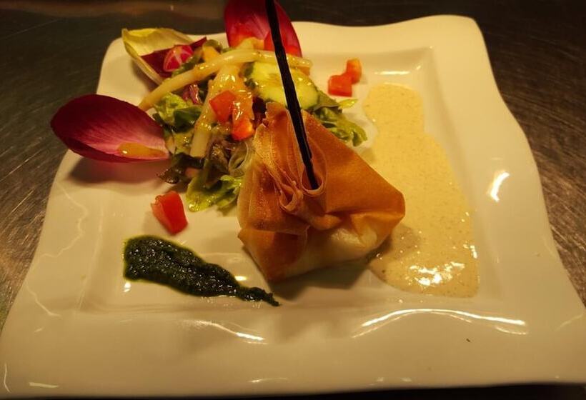 호텔 Logis Hôtel & Restaurant Le Fleurance