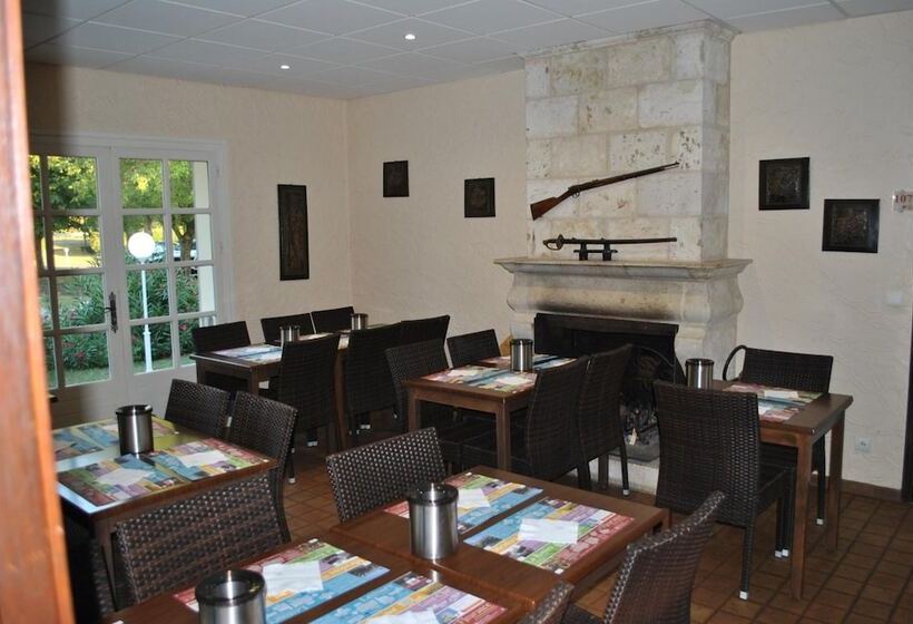 호텔 Logis Hôtel & Restaurant Le Fleurance