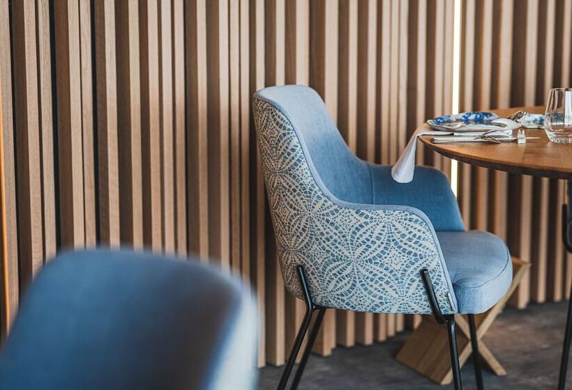 فندق Logis Hôtellerie Les Brisants , Restaurant J M Perochon