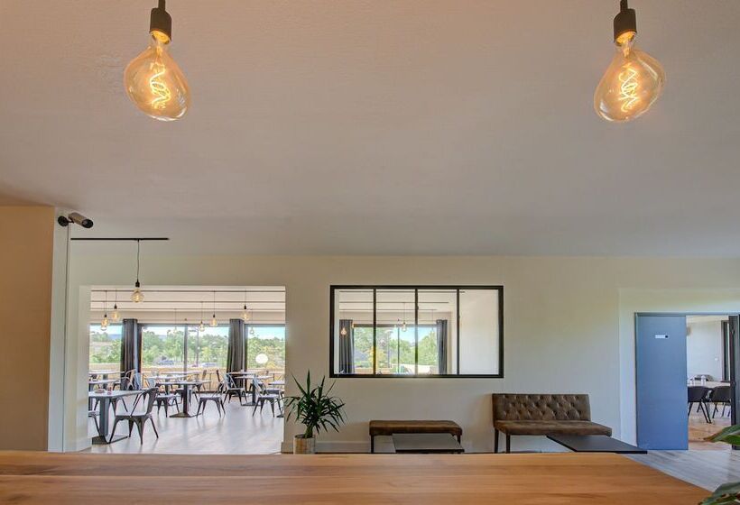 בית מלון כפרי Les Nevons