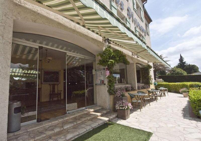 ホテル Les Oliviers