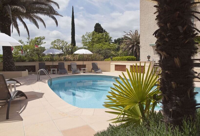 ホテル Les Oliviers