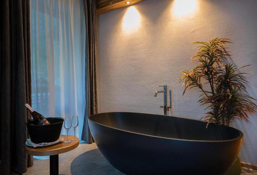 בית מלון כפרי Lo Scoiattolo