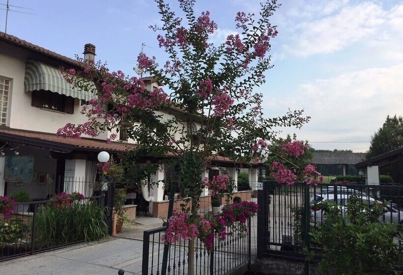 בית מלון כפרי Locanda Da Carla