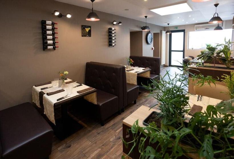 فندق Logis Hôtel Le Carnot