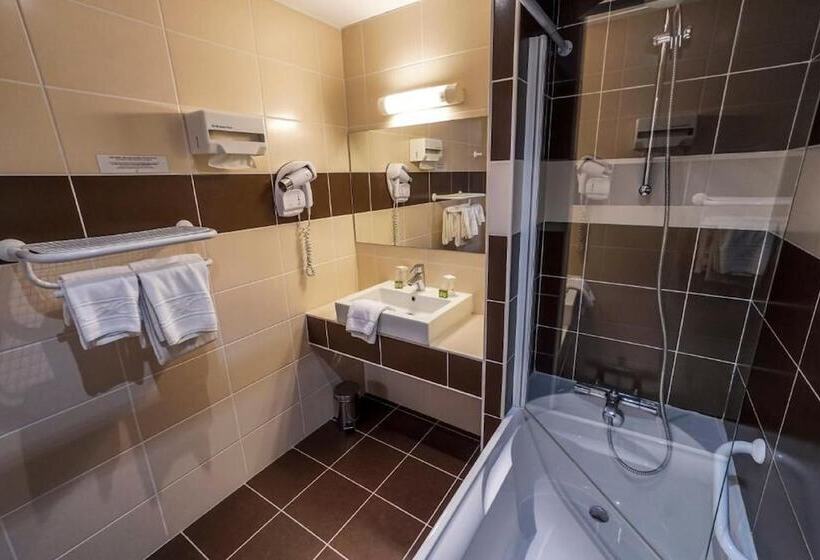 בית מלון כפרי Logis  Le Christina