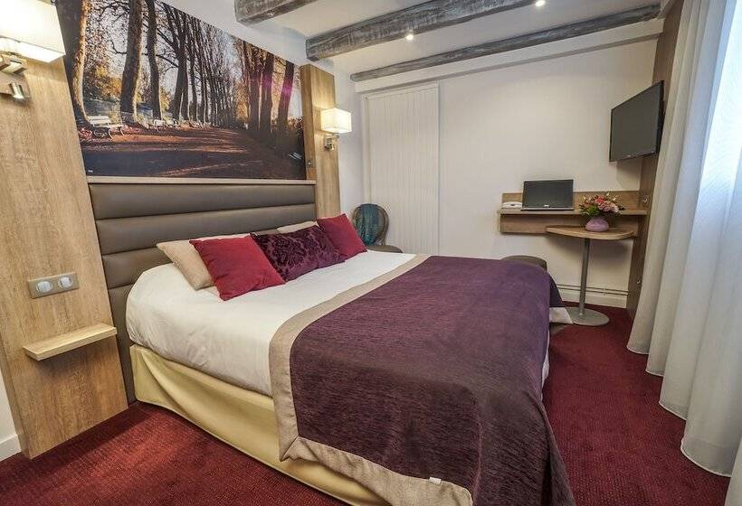 בית מלון כפרי Logis  Le Christina