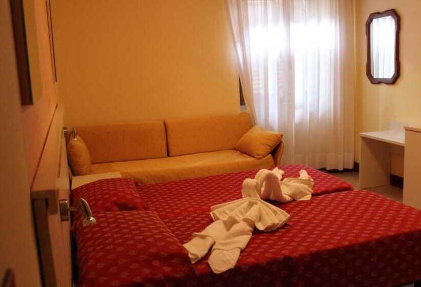 בית מלון כפרי Miralago