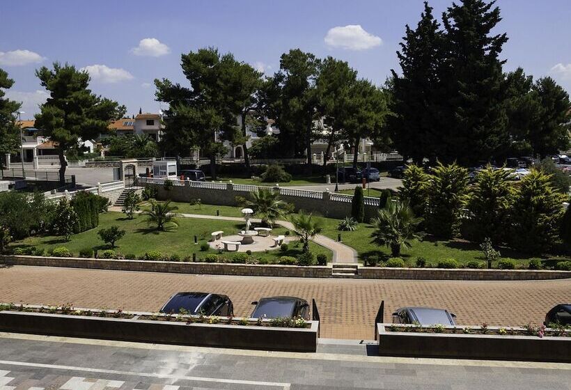 בית מלון כפרי Miramare