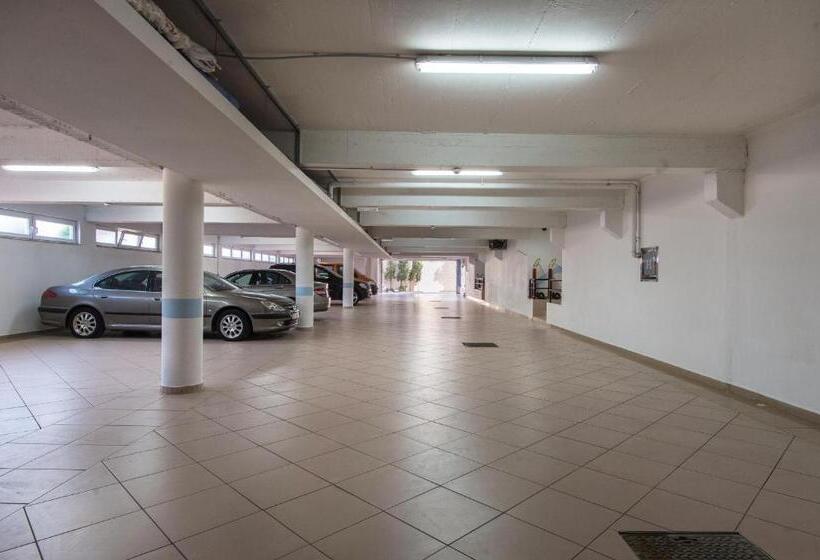 בית מלון כפרי Miramare