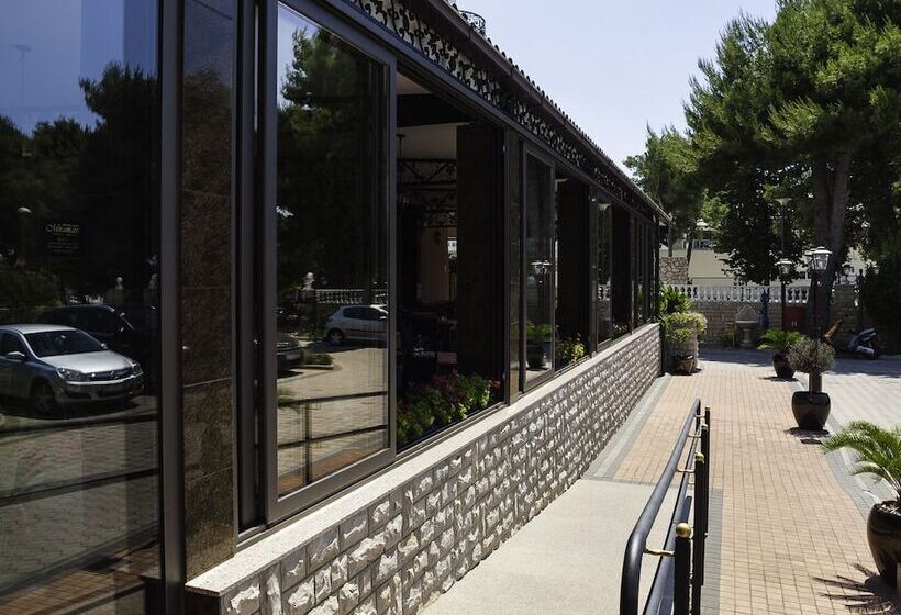 בית מלון כפרי Miramare