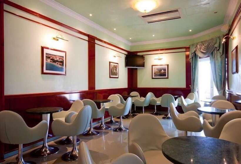 בית מלון כפרי Miramare