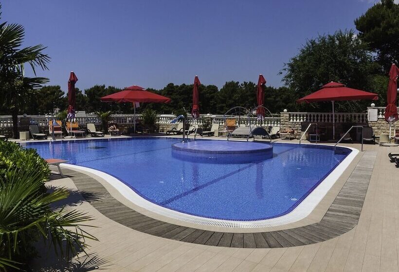 בית מלון כפרי Miramare