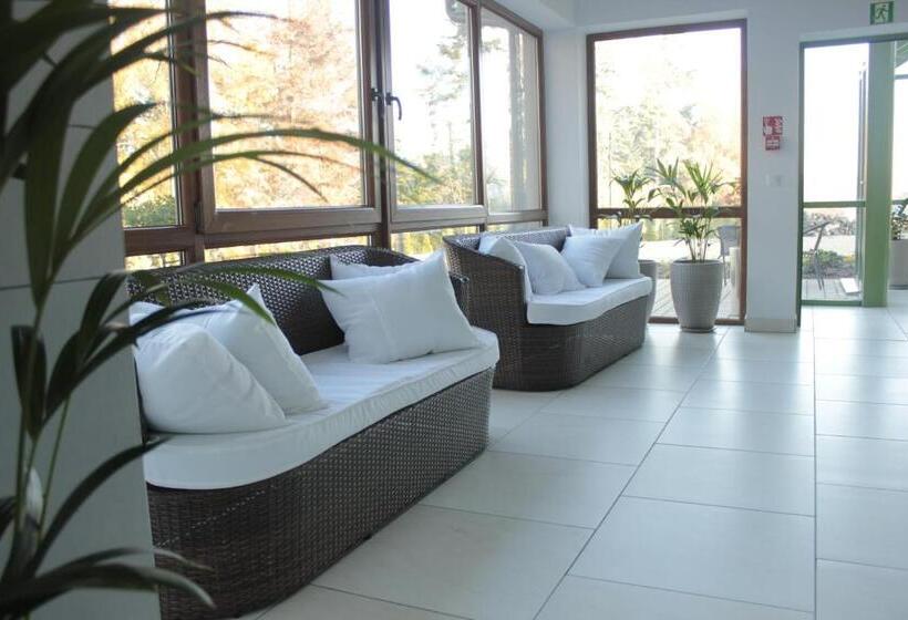 فندق Modrzewiówka