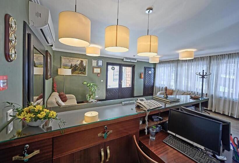 فندق Modrzewiówka