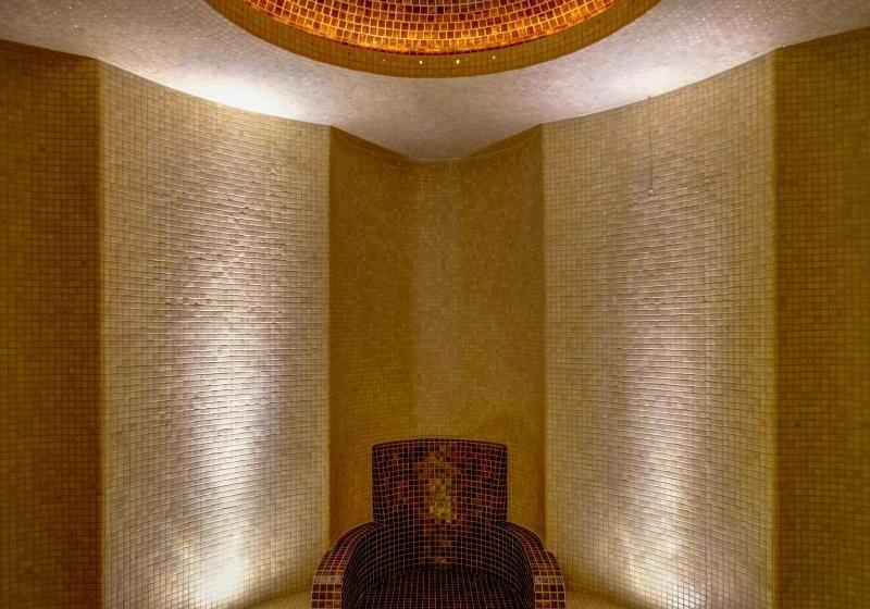 Monastero Santa Rosa Hotel & Spa