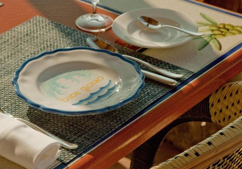 Monastero Santa Rosa Hotel & Spa