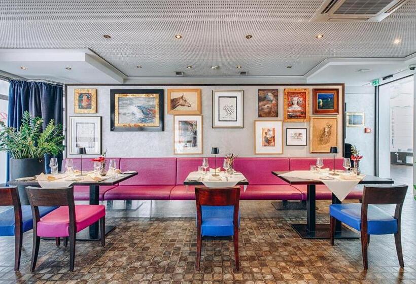 فندق Moosburger Hof