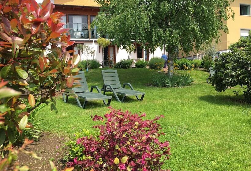 בית מלון כפרי Ostello Trentapassi