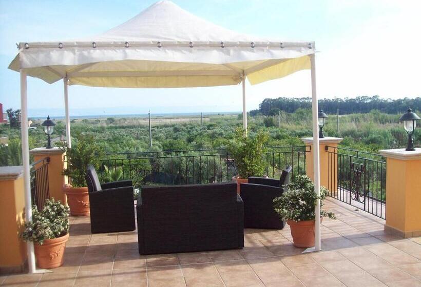 בית מלון כפרי Palmed