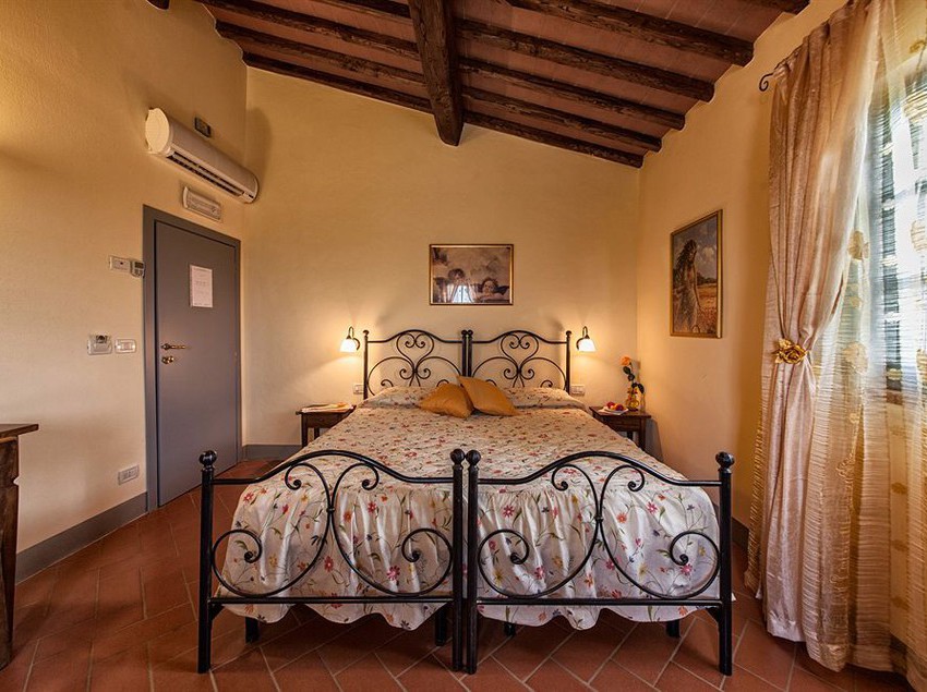 Отель Podere Campiglioni