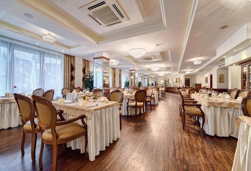 فندق Prezydent Krynica Zdrój