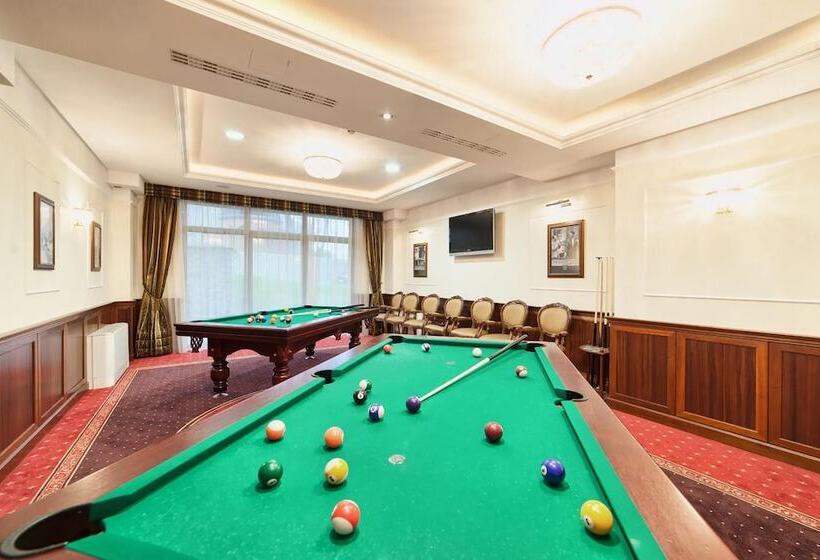 هتل Prezydent Krynica Zdrój