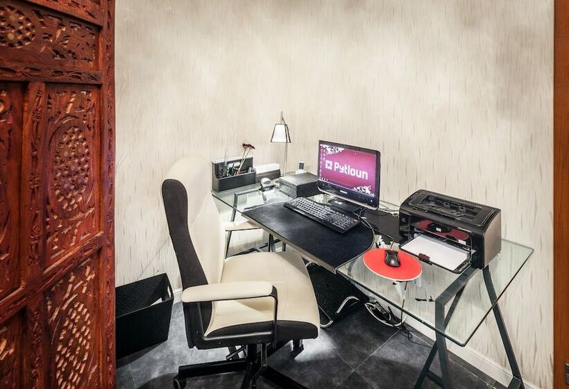 فندق Pytloun City Boutique