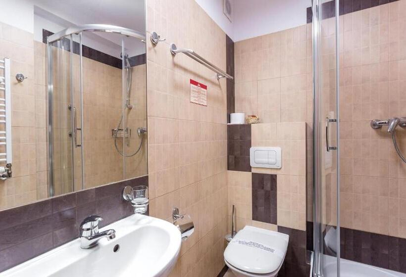 فندق Relaks Wellness & Spa