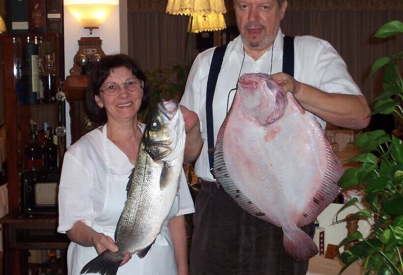 ホテル Ristorante Ai Campi Di Marcello