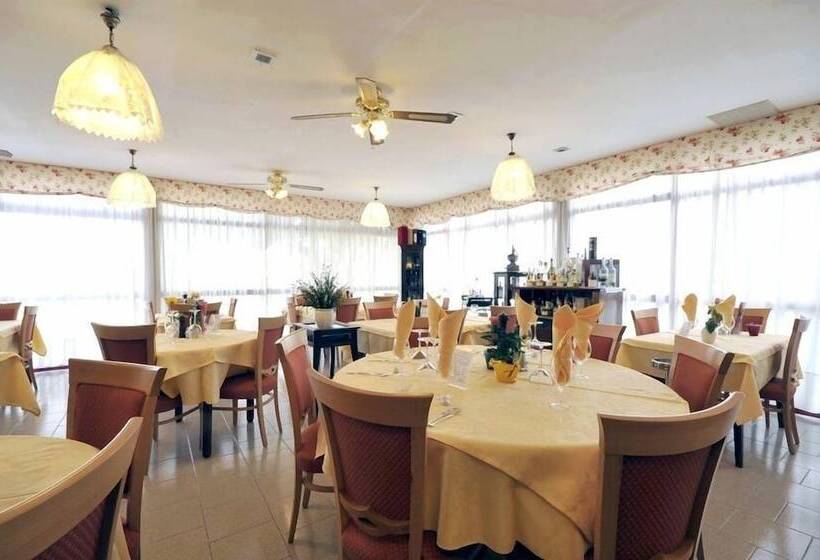 ホテル Ristorante Ai Campi Di Marcello