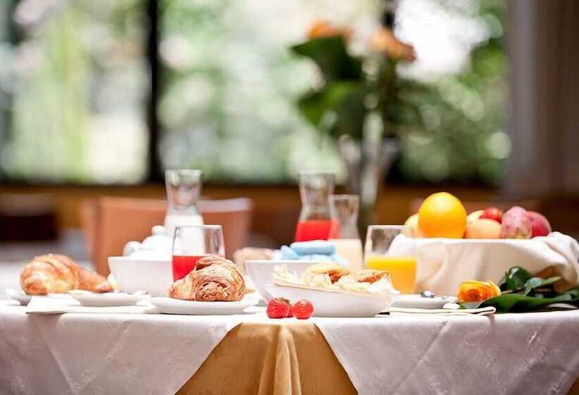 فندق Ristorante Dragonara