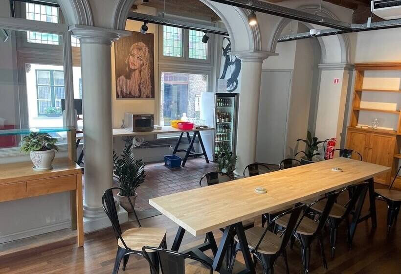 בית מלון כפרי Salvators