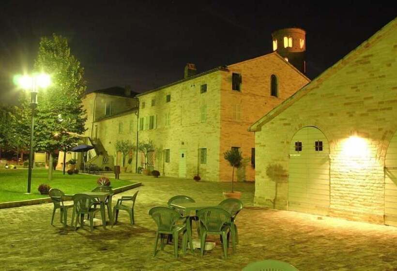 בית מלון כפרי San Claudio