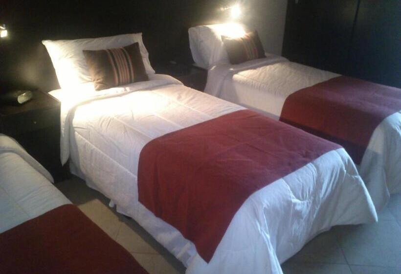 Отель San Pedro Palace