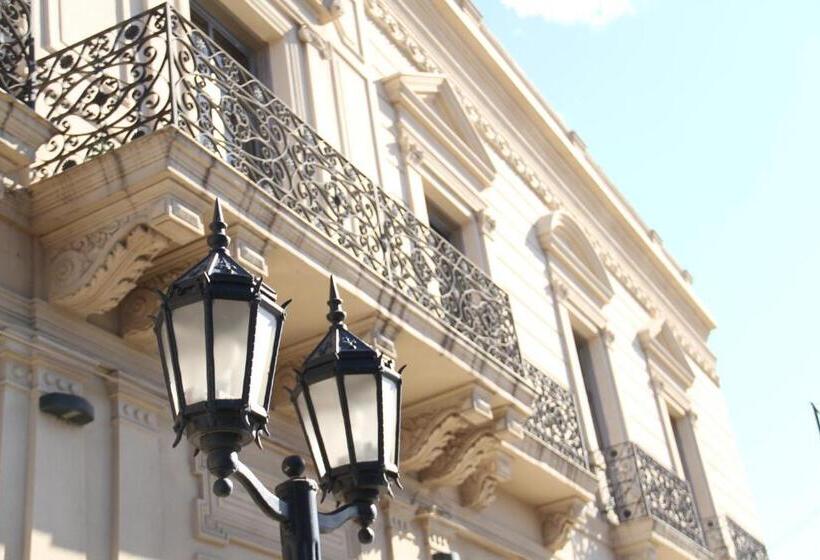 Отель San Pedro Palace