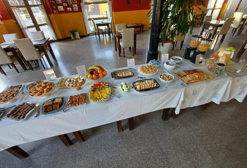 Отель San Pedro Palace