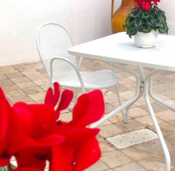 בית מלון כפרי Saraceno Al Faro