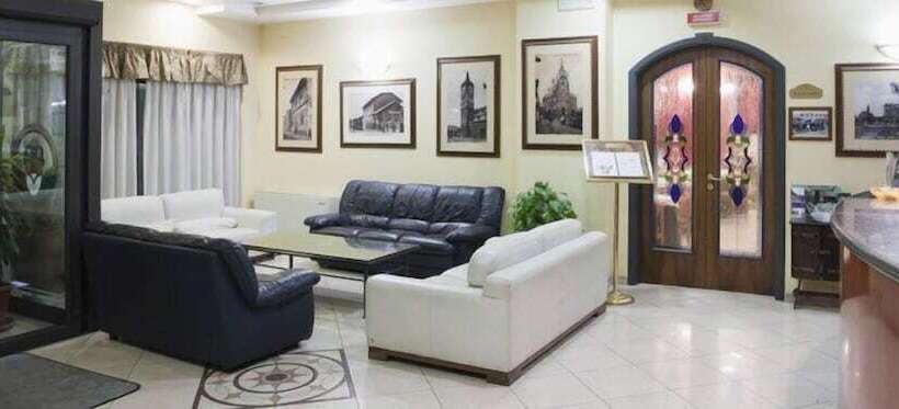 فندق Scrivano