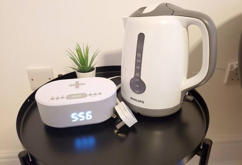 ホテル Sleeplicity London Heathrow