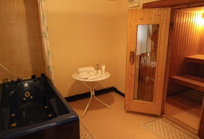 ホテル Logis   Hôtel Et Restaurant Le Sof