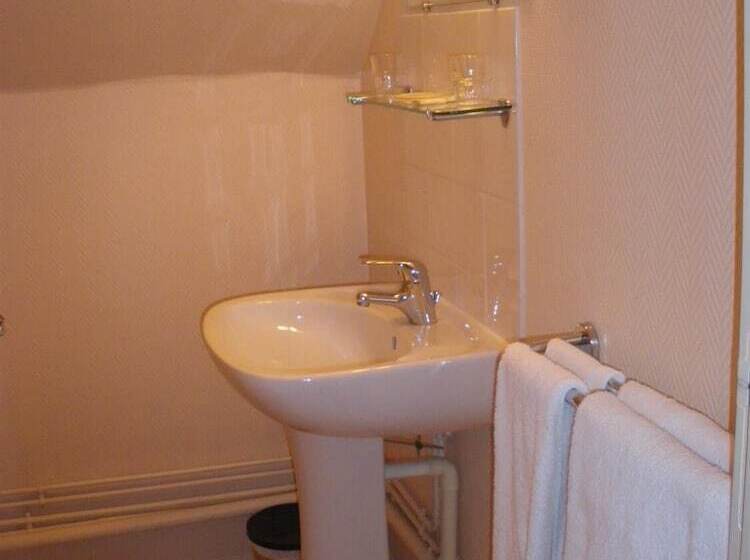 ホテル Logis   Hôtel Et Restaurant Le Sof