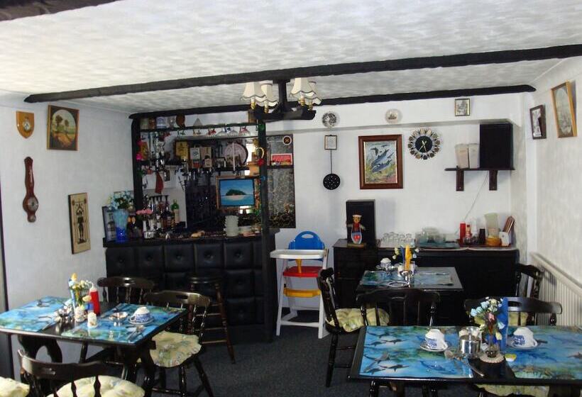 فندق Spencer Court