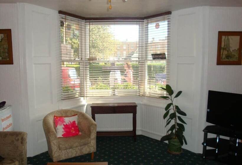 فندق Spencer Court