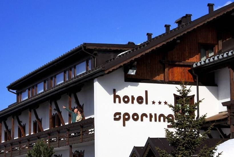 בית מלון כפרי Sporting